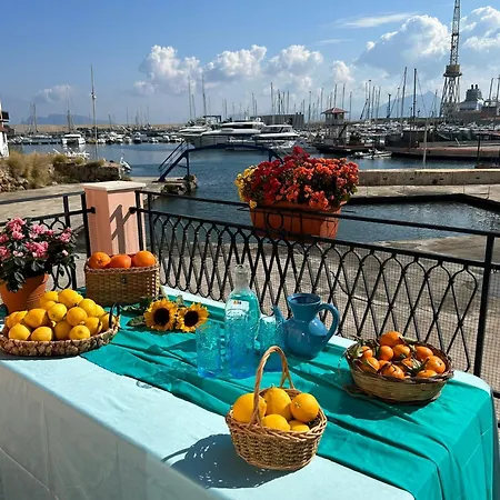 Appartamento Casa Fronte Mare *